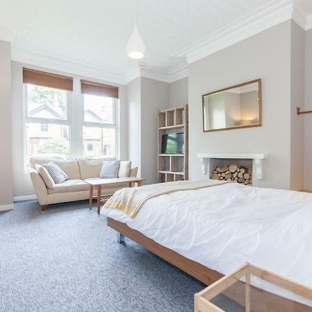Rentalshosted Chorlton Manchester Exteriör bild